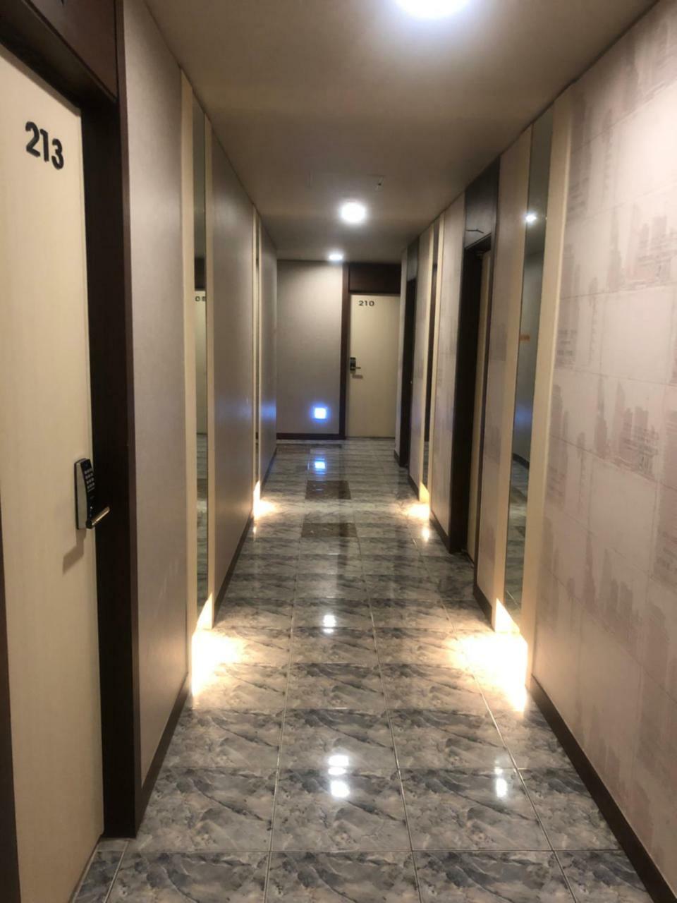 Myeongdong Time Hostel سيول المظهر الخارجي الصورة